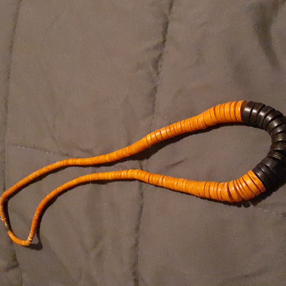 Orange & Black Necklace. 20" (L3)